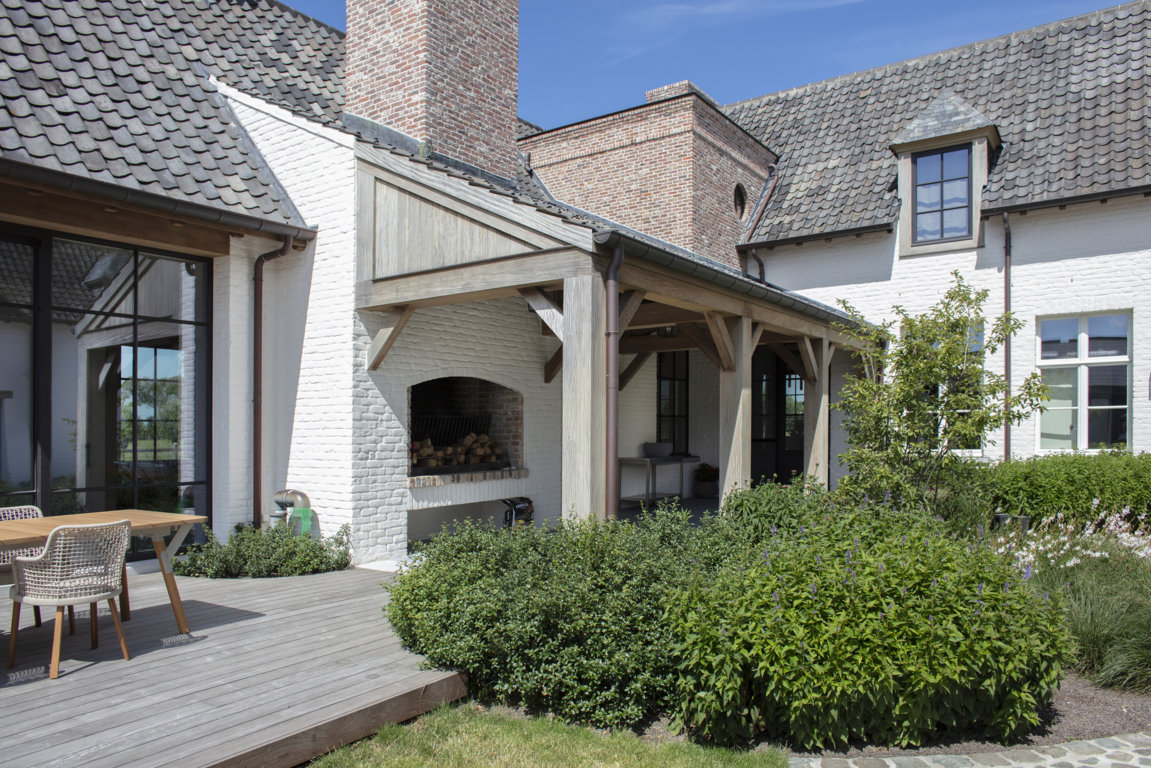 Hoogstaand schrijnwerk in charmante villa