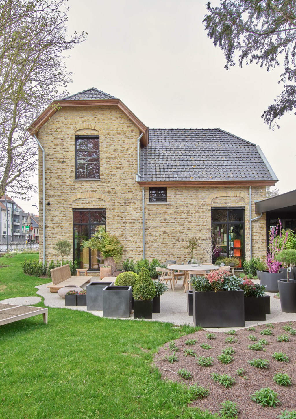Kortemark - Inrichting bloemenzaak El Florido