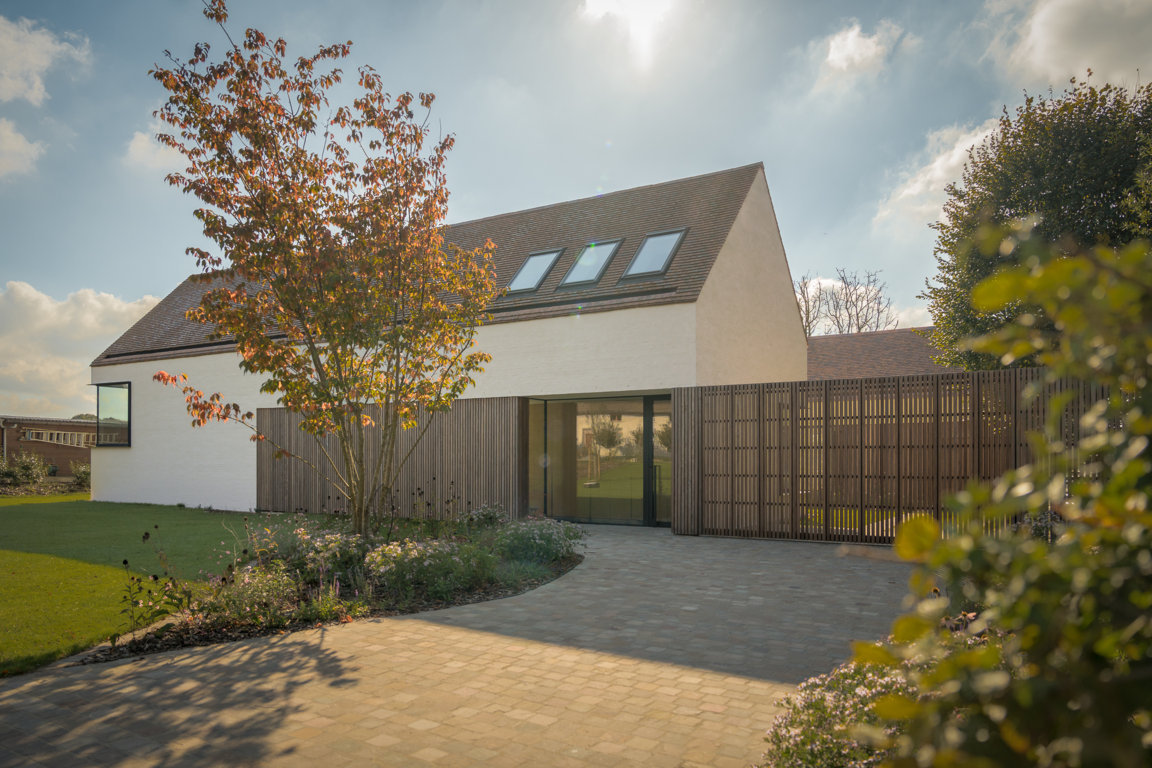 Diepenbeek - Charmante villa met houten accenten