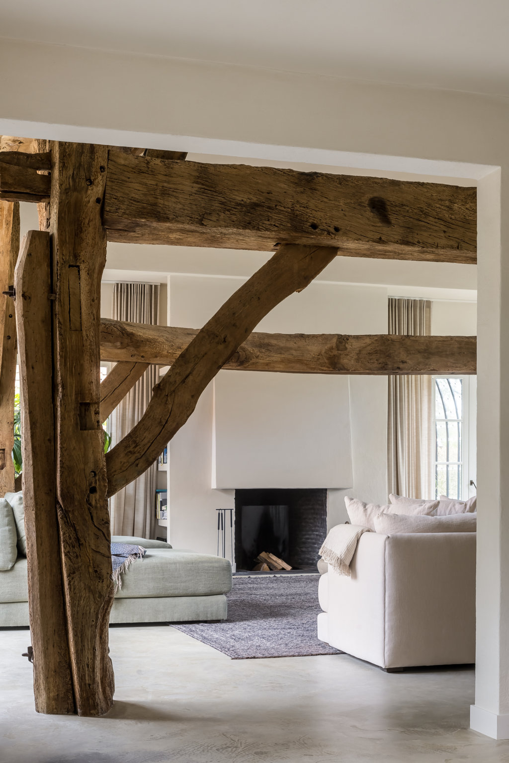 Oud-Turnhout - Totaalrenovatie historische hoeve