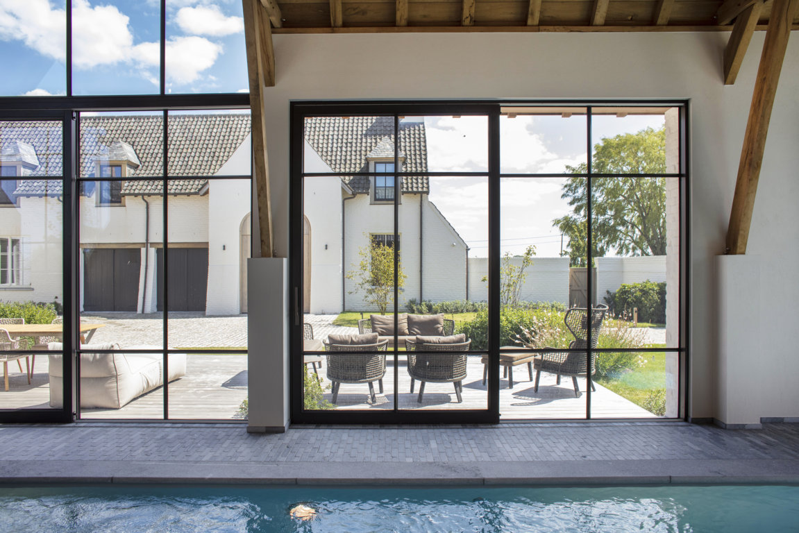 Hoogstaand schrijnwerk in charmante villa