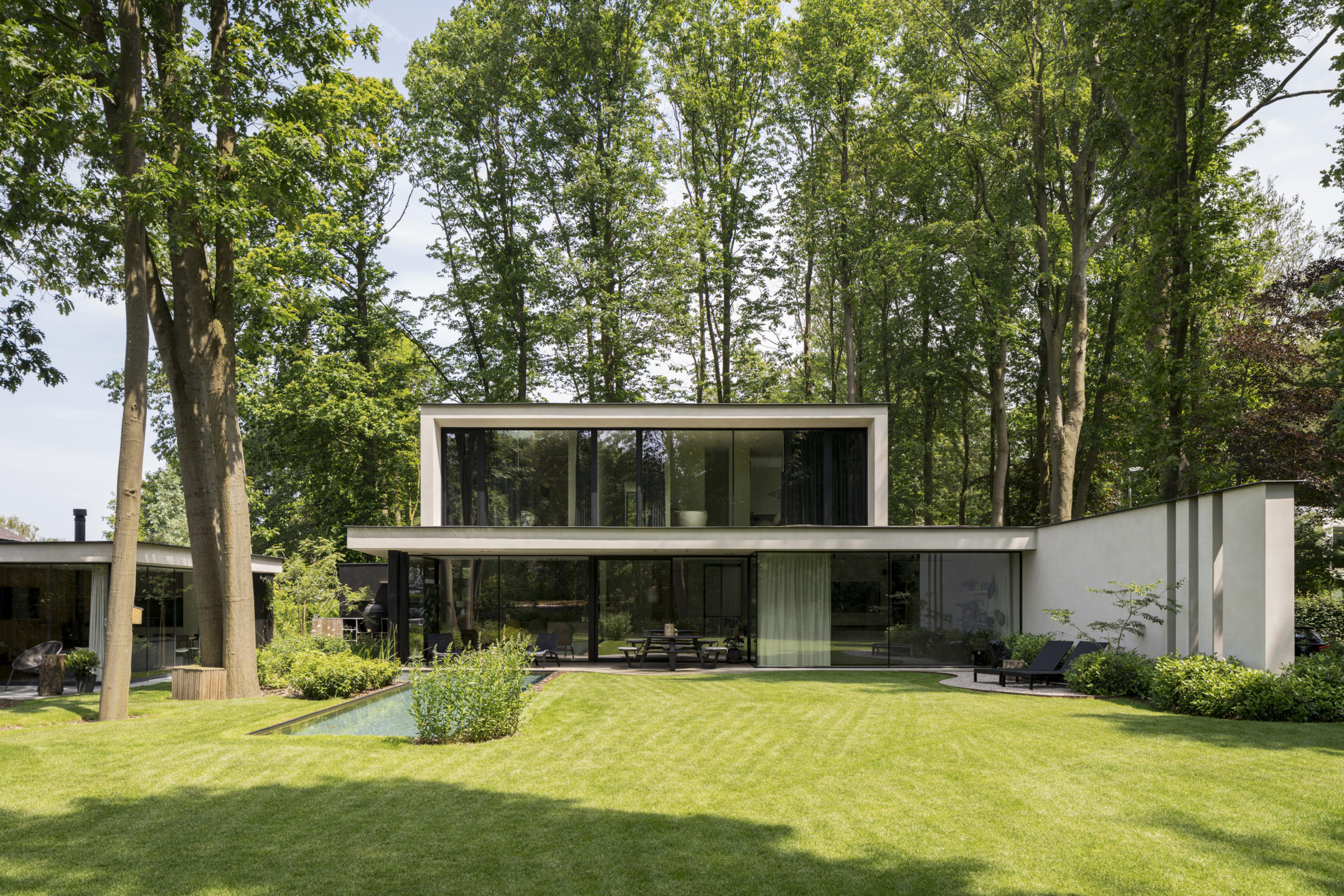 Varsenare - Moderne villa met industriële uitstraling