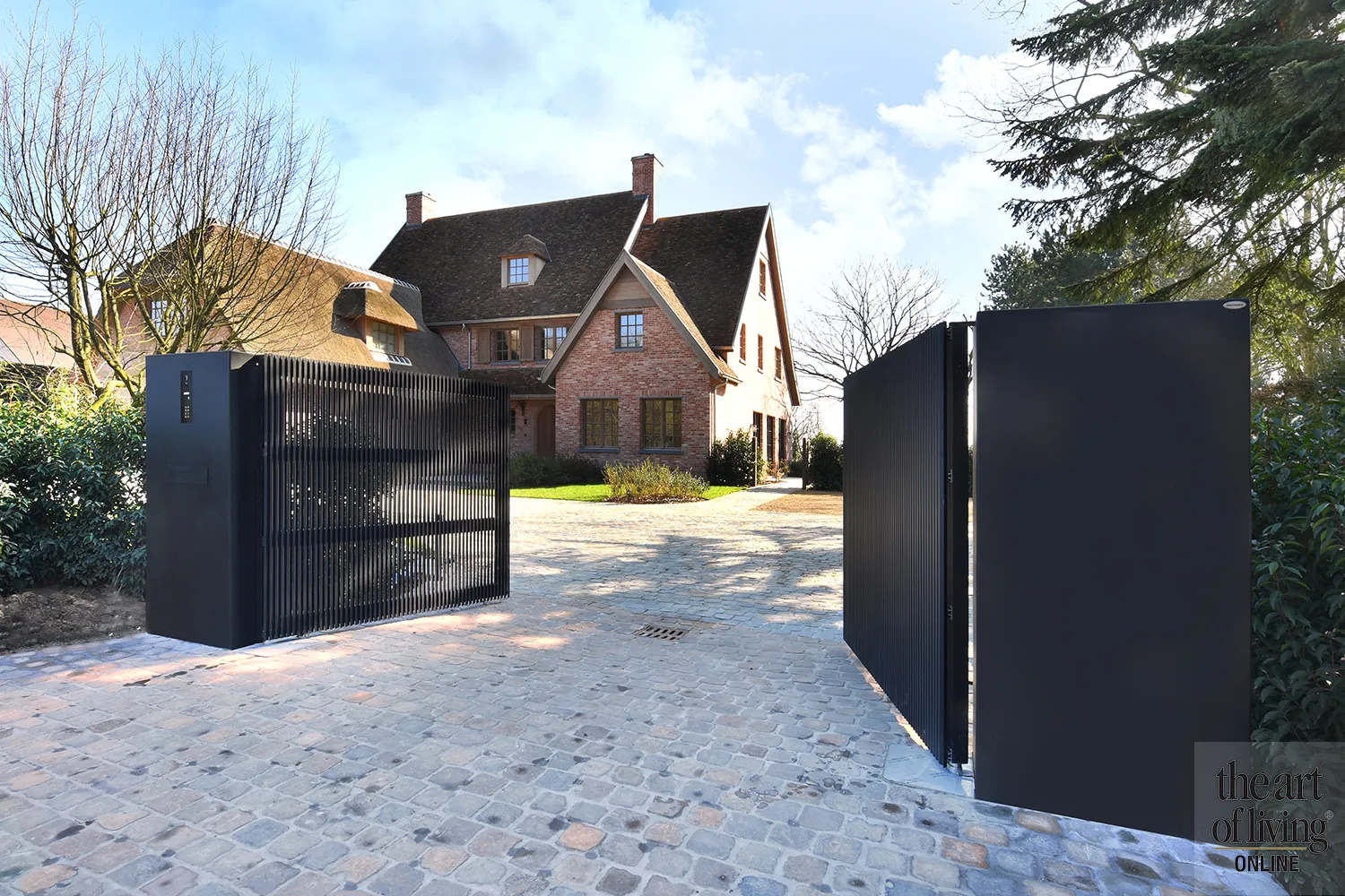 Hooglede - Inrichting woning met warme materialen